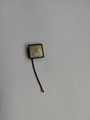 Active Ceramic GPS Chip Antenna High Efficiency OEM ODM Available