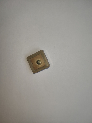 Micro Ceramic Patch GPS Chip Antenna 1575.42MHz Frequency Customized Connector